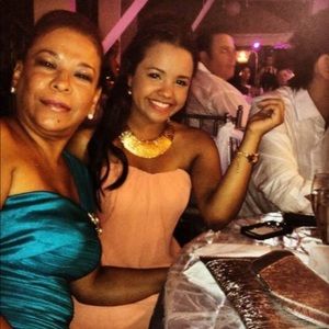 Meet your Posher, Nina